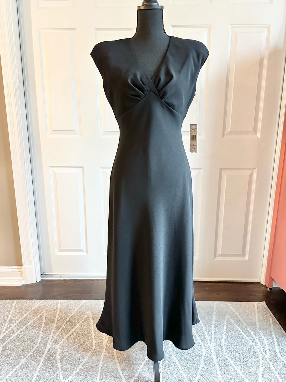 Jones Wear Black Tulip Cocktail Maxi Dress Dress